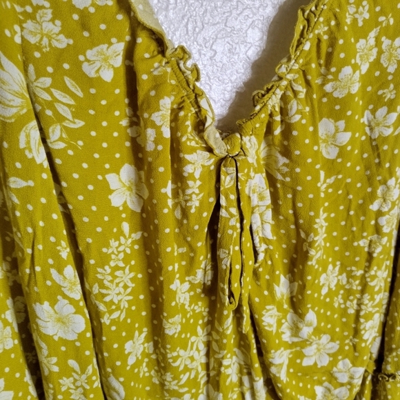 Free People Intimately Bodysuit Yellow One On One Date Floral Sz M - Picture 8 of 8